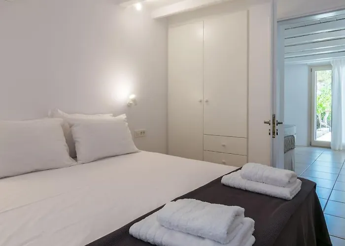 Gazia Milos Adamantas (Milos)